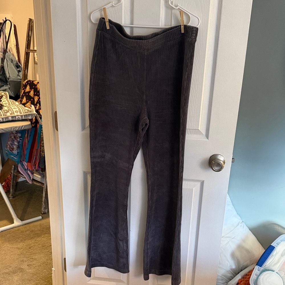 aerie Dark Gray Corduroy Flare Leggings